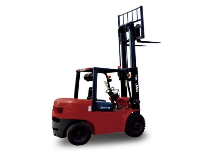 Buy cheap 4 Ton Counterbalance Diesel Forklift Truck With Isuzu Engine High Efficiency product
