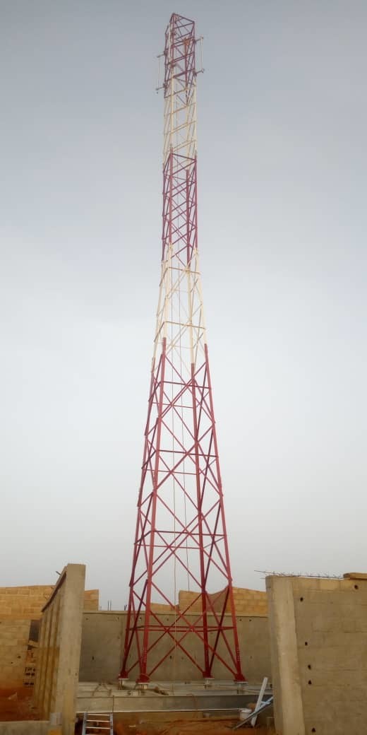 Buy cheap 50m Tripod Steel Microwave Antenna Tower , Self Supporting Communication Tower product
