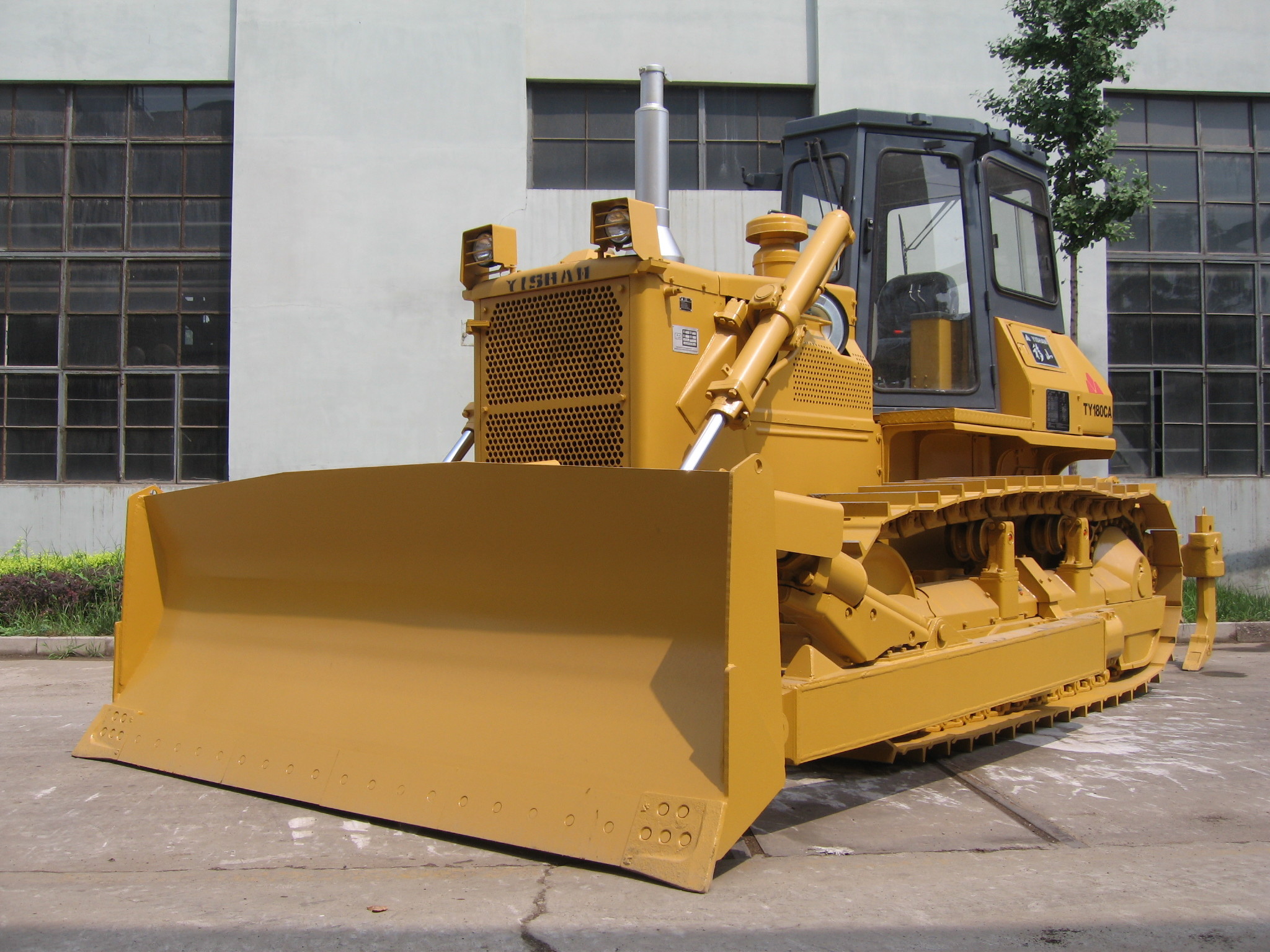 Buy cheap TY220 bulldozer with hydraulic transmission 220hp crawler bulldozer  with ROPS cabin for sale product