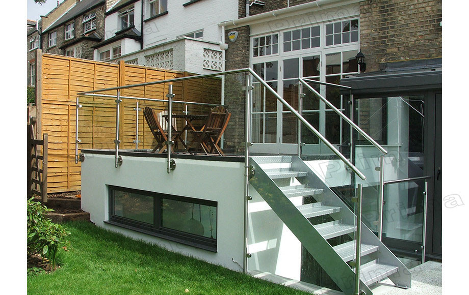 Buy cheap Exterior stainless steel tempered glass deck railings for stairs from wholesalers