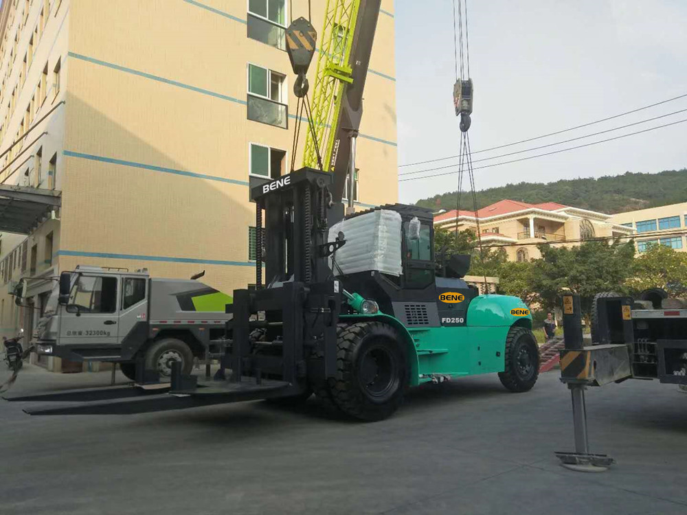Buy cheap brand new 25Ton to 28Ton diesel forklift 25 Ton forklift truck with free mast for steel coil handling product