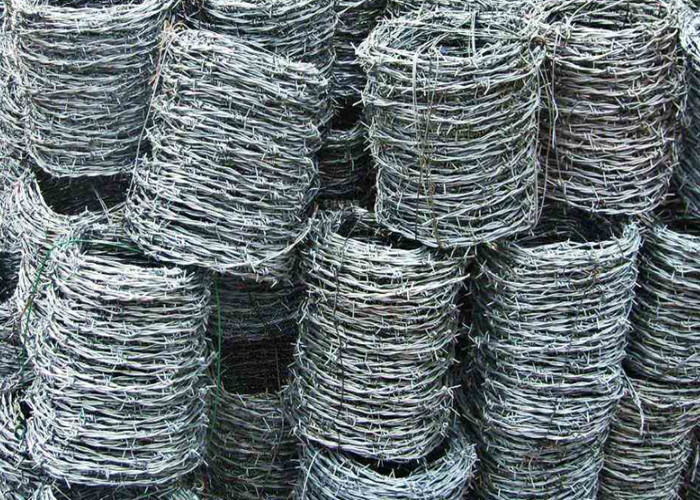 Buy cheap Huacheng 15cm High Tensile Round Barbed Wires Farm Fencing from wholesalers