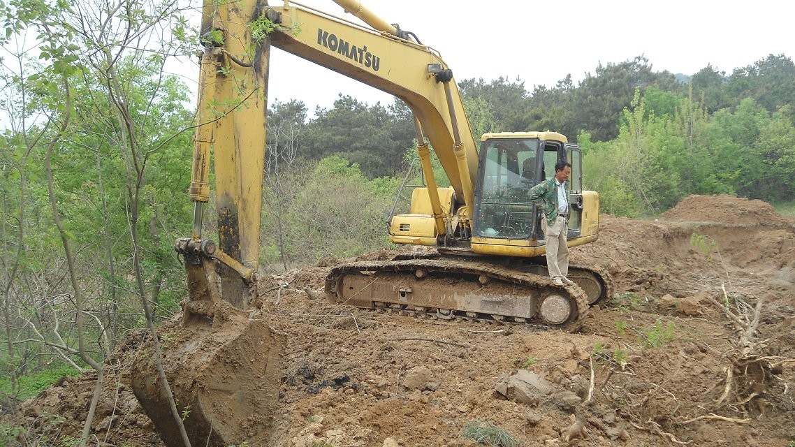 Buy cheap Used Komatsu (PC200-6) Excavator, Used Komatsu Excavator PC200-6 PC220-6 from wholesalers
