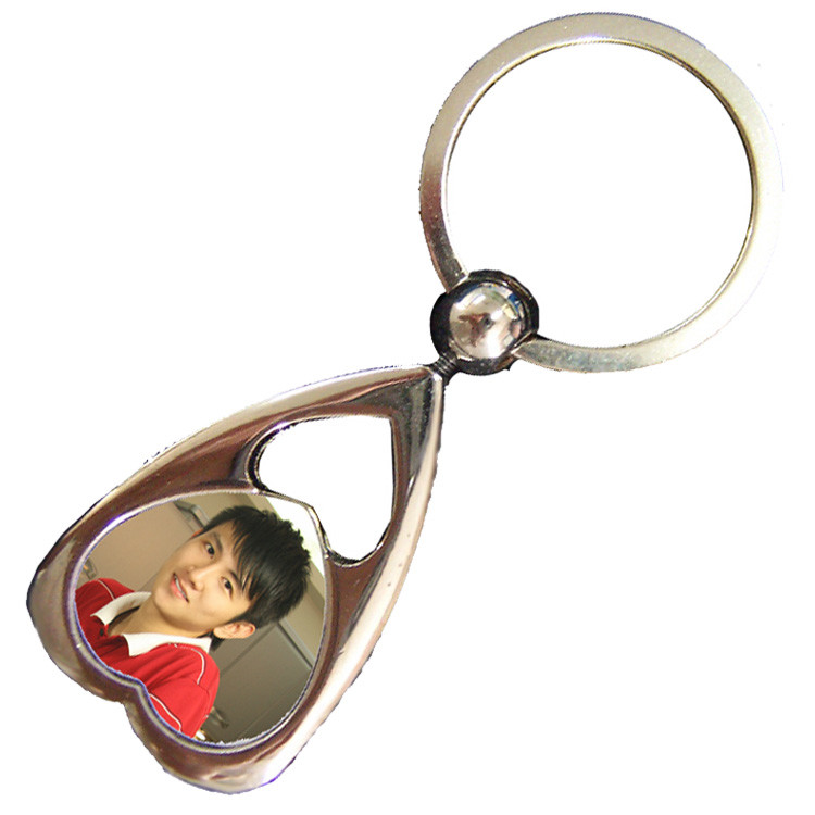Buy cheap Heart Shaped Personalized Metal Keychains Custom Crafts Souvenir Gift product