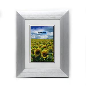 Buy cheap Eco Friendly Aluminium Photo Frame 13 X 18 Cm , White 5x7 Picture Frames product