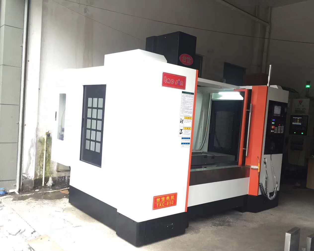 Buy cheap Taiwan Brand Precision CNC Machining Center Fanuc Automatic CNC Machine product