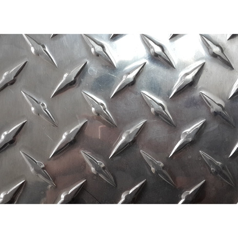 Buy cheap 1060 3003 5052 6061 Aluminum Tread Plate Sheets Diamond Non-Slip  5 Bar product