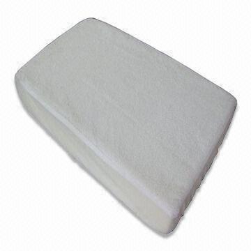 Buy cheap Mattress Protector with PU, PEVA and EVA Coating, Waterproof, Customized Sizes are Accepted from wholesalers