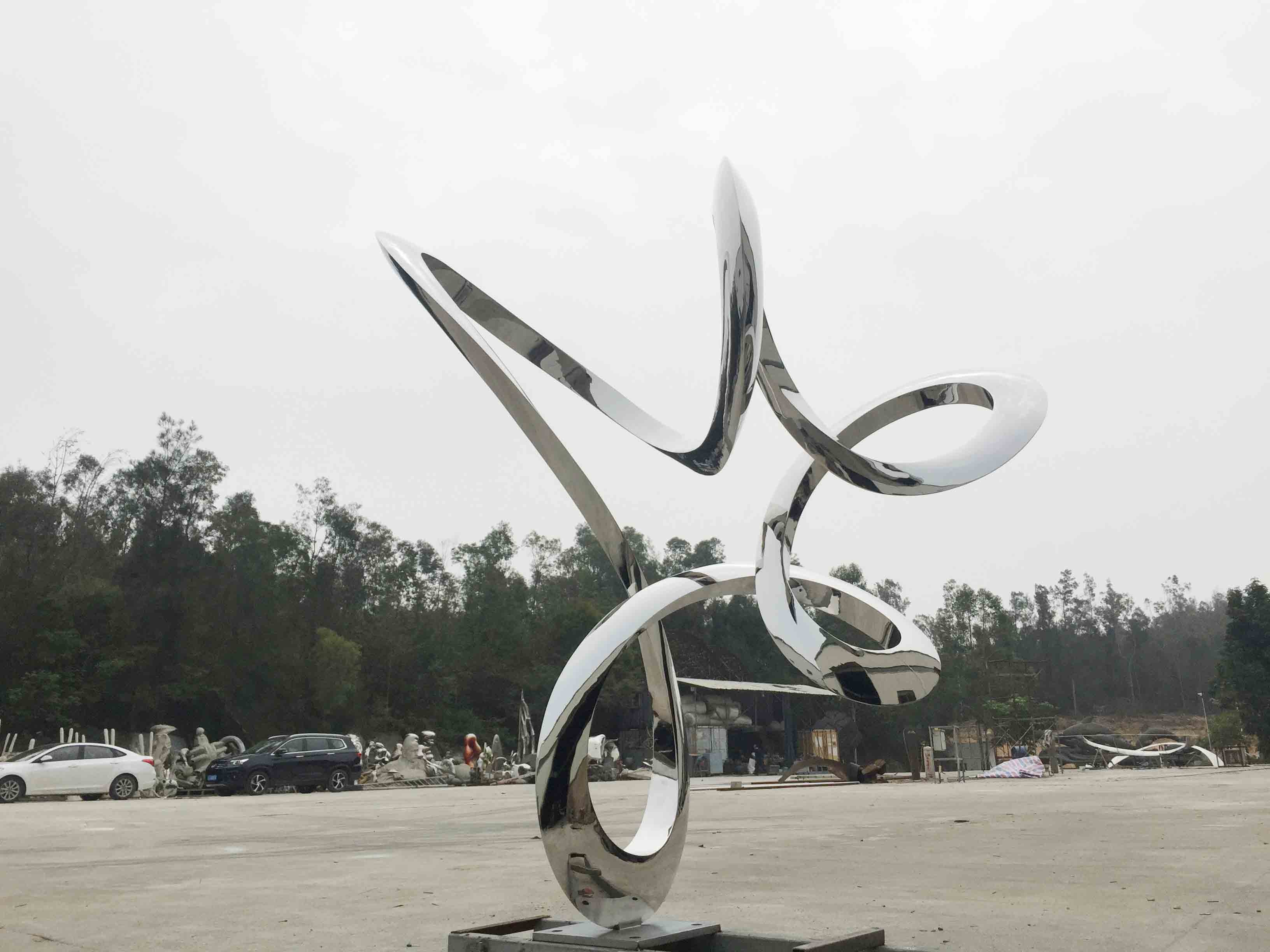 Buy cheap Abstract Metal Large Outdoor Sculpture Modern Garden Ornaments Statues product