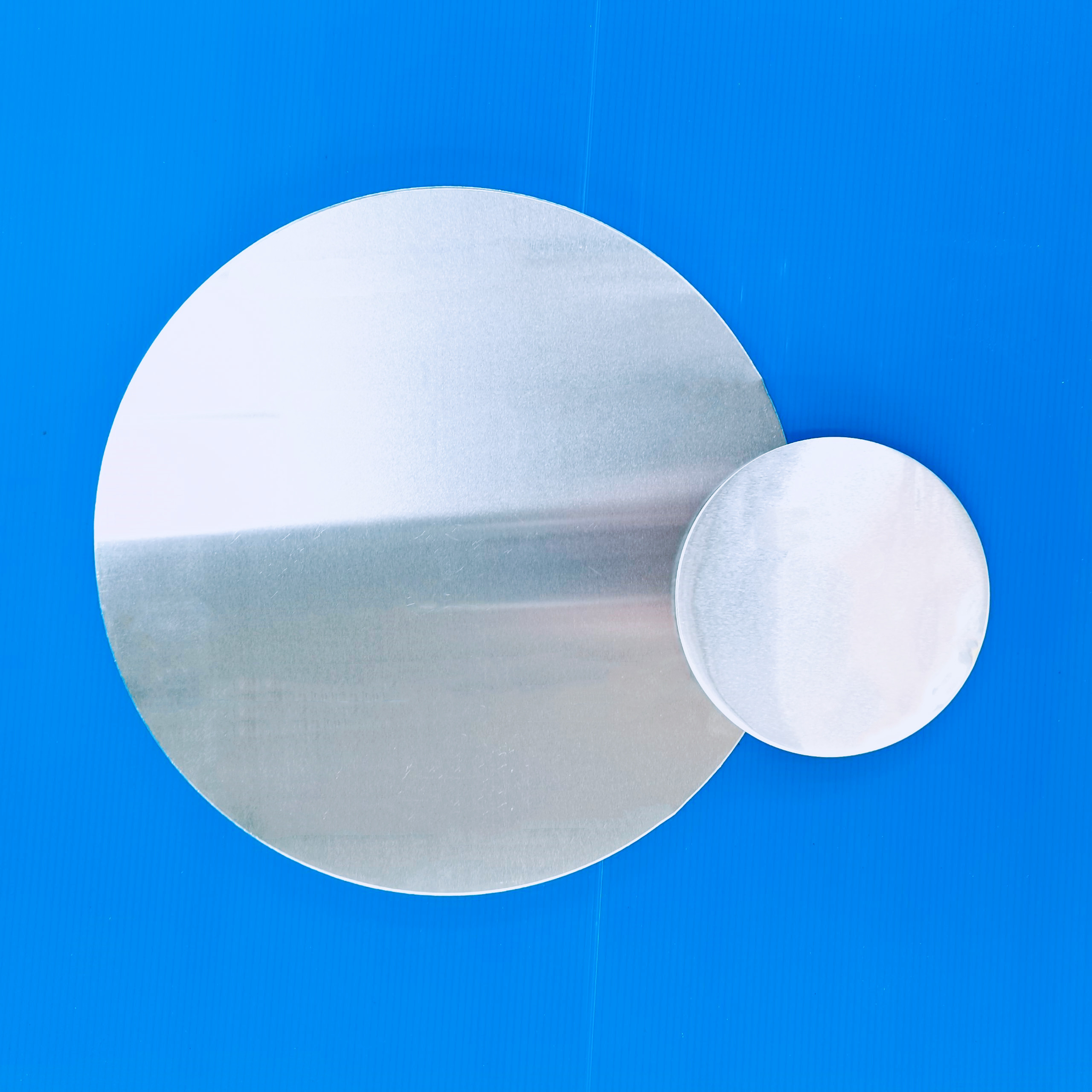 Buy cheap Hot Rolled Deep Drawing B209 Aluminium Round Plate 1050 1060 1070 3003 product