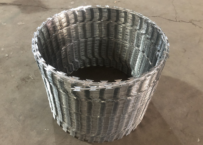 Quality 60cm Helical Barbed Galvanized Steel BTO 22 Razor Wire for sale