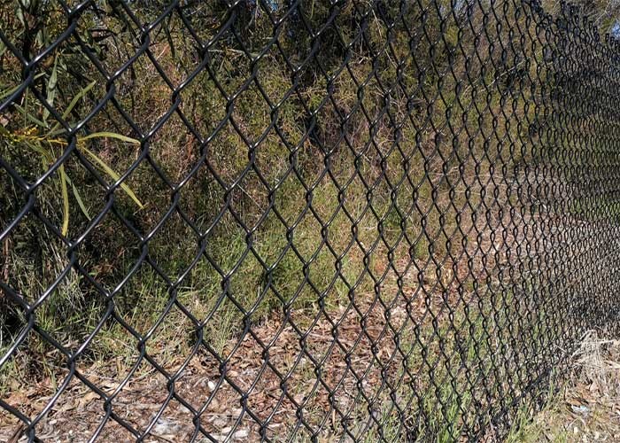 Buy cheap Privacy Rhombus 6ft Chain Link Fence For Playgrounds from wholesalers