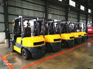 Buy cheap 3.0ton diesel forklift with isuzu engine 3.0t forklift truck with triplex mast product