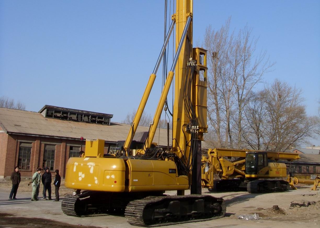 Buy cheap Hydraulic Piling Rig TH60 Drilling Diameter 300MM from wholesalers