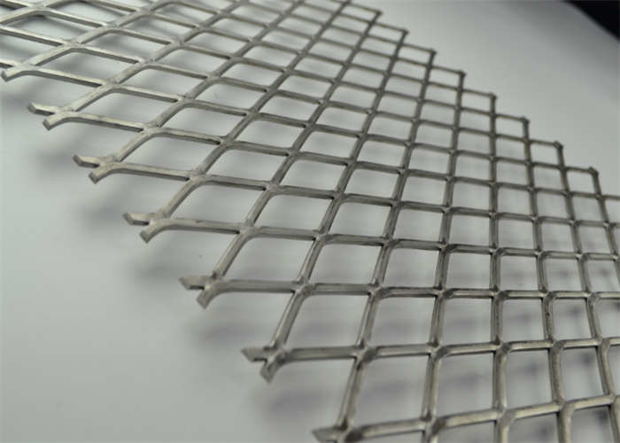 Buy cheap Customized Galvanized Mesh Stainless Steel Expanded Mesh 15x30mm from wholesalers