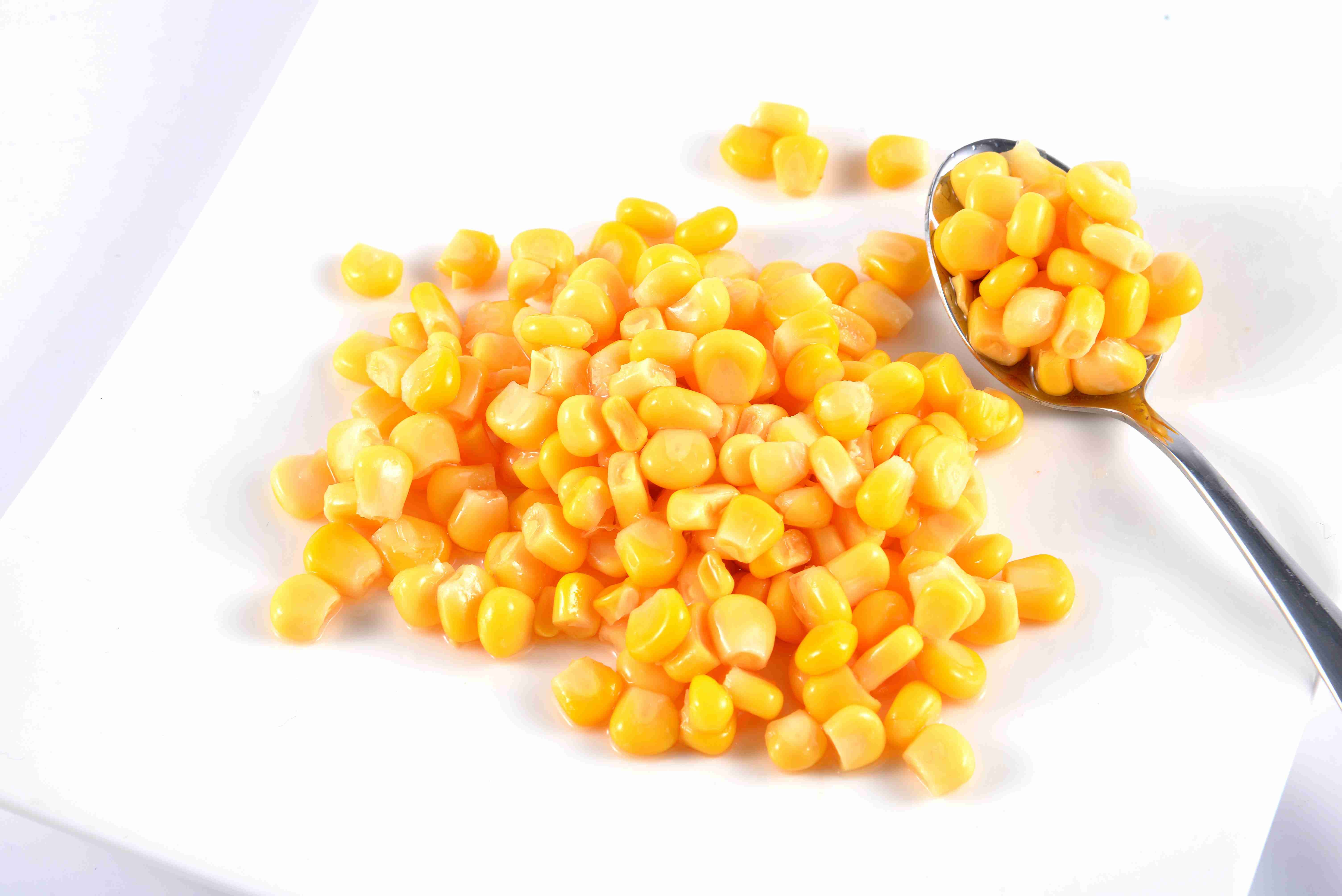 Steamed Type Corn Whole Kernel / Canned Sweet Kernel Corn No Artificial Colors