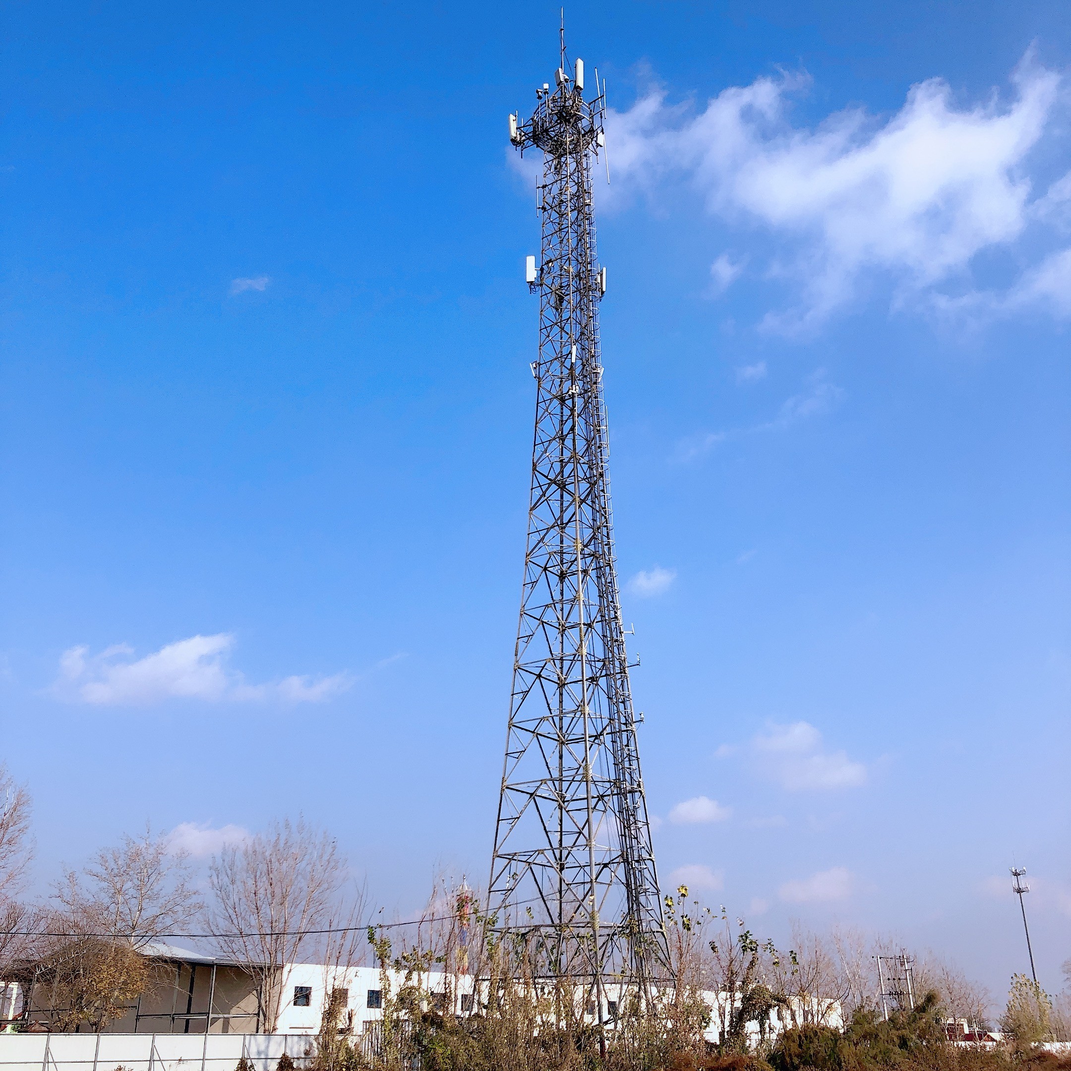 Buy cheap Radio Mobile Telecommunication 80m 3 Legged Tower Self Erecting Lattice Steel Towers product
