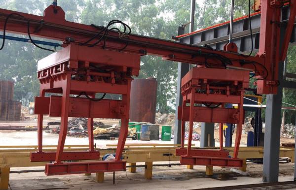 Buy cheap Automatic Lightweight Concrete Block Production Plant for Building - ISO9001 380V Rotary Crane AAC Block Cutting Machine from wholesalers