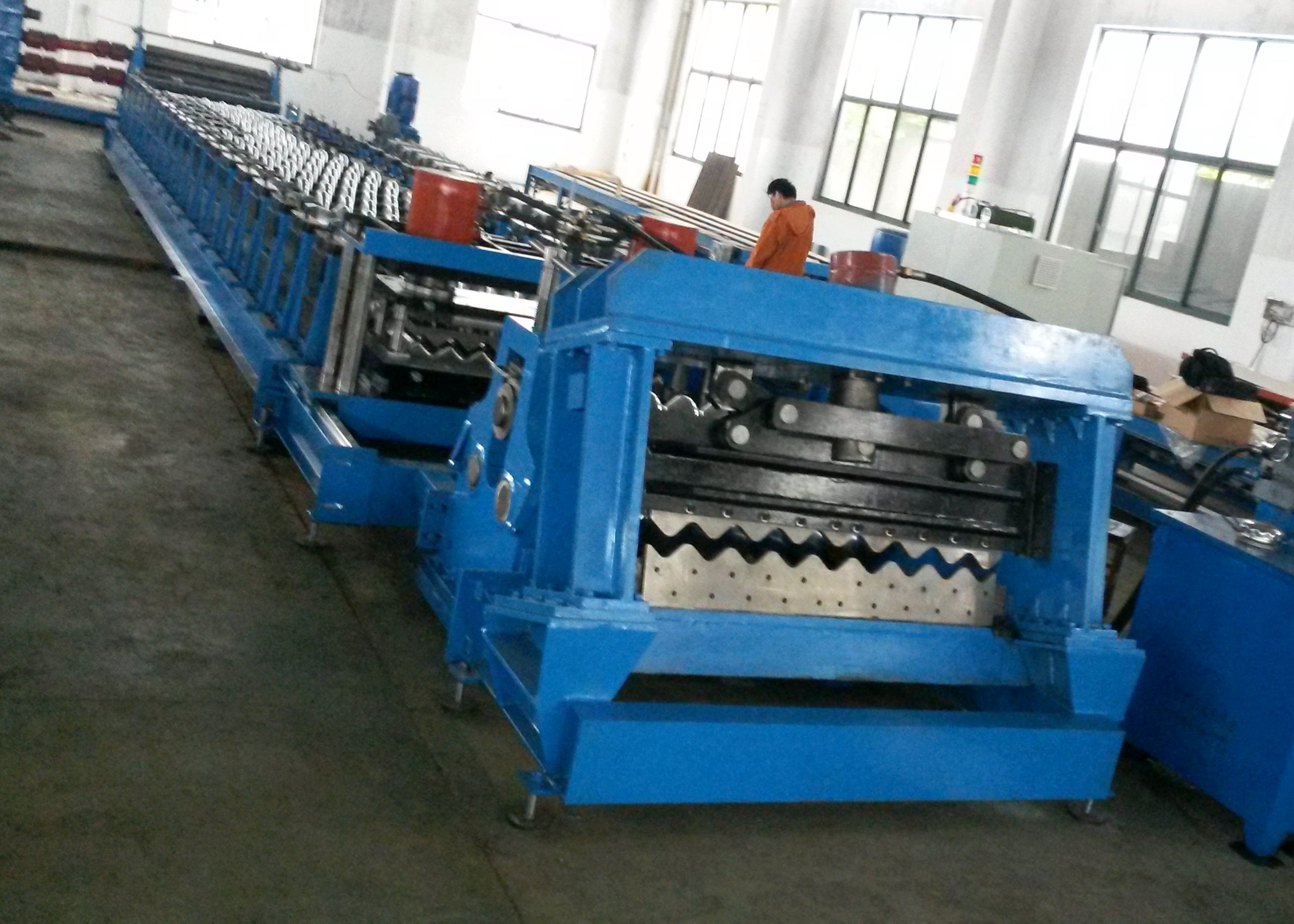 Buy cheap 18.5kW Grain Silo Roll Forming Machine , Hydraulic Roofing Sheet Crimping Machine product