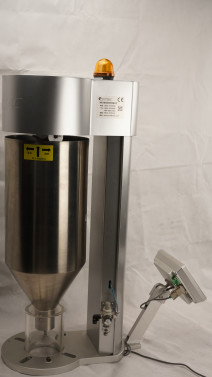 Buy cheap Touch Screen Granules Gravimetric Feeder For Extrusion CE from wholesalers