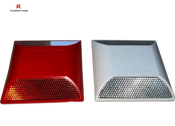 Quality High Visible Reflective Cat Eye Road Stud Traffic Safety ABS Plastic Driveway Pavement and Road Marker with Sand Filling for sale