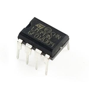 IC LM393 LM393N Low Power Dual Voltage Comparator DIP-8 Integrated Circuits