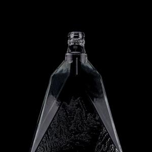 Thick Bottom Clear Flint Glass Bottle for Gin Whisky Rum Tequila and Brandy 2022