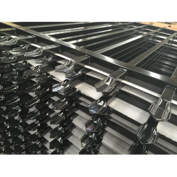 Quality 2400mm length Crimped spear metal garrison fence supplier for sale