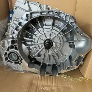 Buy cheap Auto Parts VT2 VT3 Gearbox T70 Automatic Cvt Transmission Case Assembly for product
