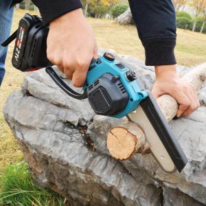 Mini 6 Inch Cordless Chainsaw With Lubrication Pump Battery Electric Chainsaw