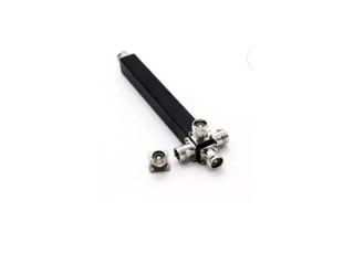 5G Frequency Bands RF Power Splitter 689MHz - 3800MHz PIM 150DBC ISO Certificati