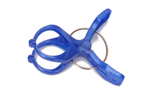 Buy cheap Betterall Blue Color Clothes Usage Durable Large Towel Clips Easy Grip Plastic Clothespins from wholesalers