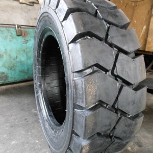 Buy cheap High Elasticity 28x9 Solid 15 Inch Forklift Tires 4012909000 from wholesalers