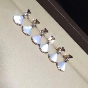 Buy cheap  DIVA earring in 18 kt gold from wholesalers