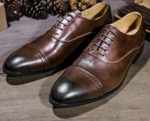 Buy cheap All Seasons Men Formal Dress Shoes Brown Embossed Patent Leather Mens Shoes product