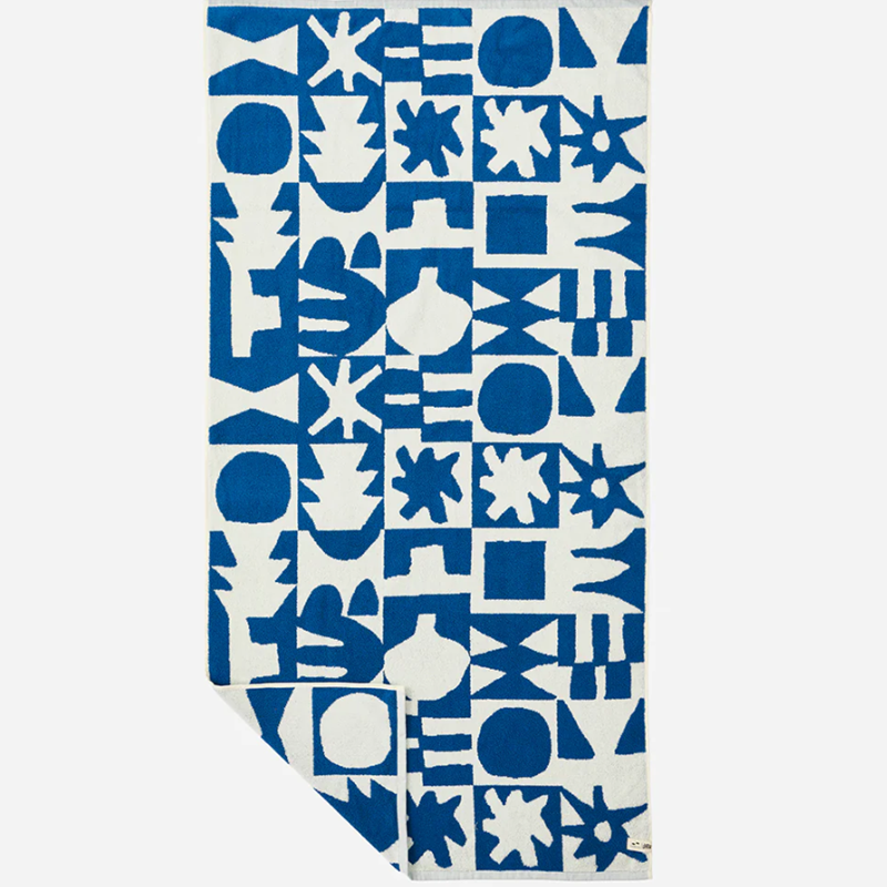 Extra Soft and Durable 100% Cotton Beach Towel with Colorfast Design for Pool