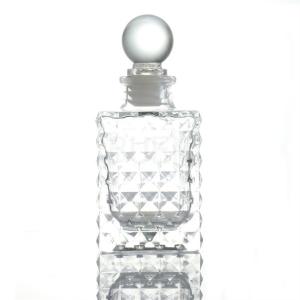 Custom transparent Aroma Source Glass Diffuser Car With Lid 100ml