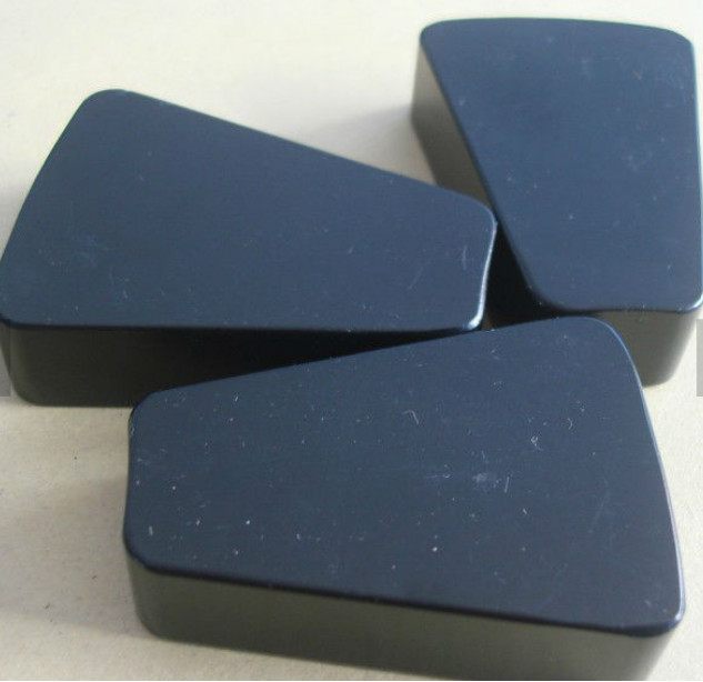 Buy cheap Customized Irregular Light Tower Trapezoid Ferrite Magnet Multipurpose Use Y30 product