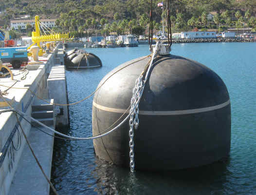 Buy cheap 50Kpa 80Kpa Hydropneumatic Submarine Rubber Fender Dock Sling Type from wholesalers