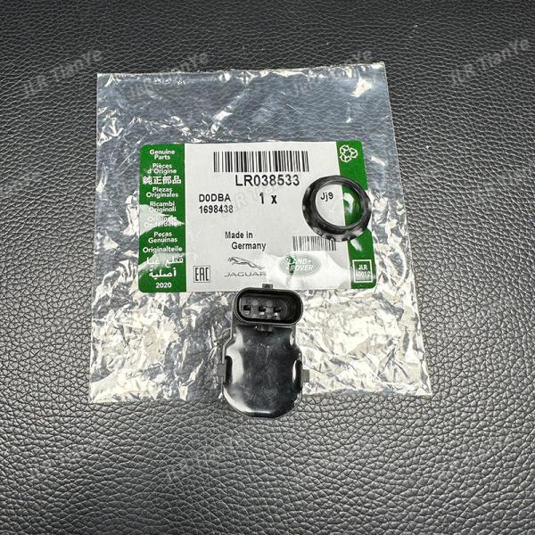 Front / Rear Bumper Parking Aid PDC Sensor Land Rover Car Accessories LR038533