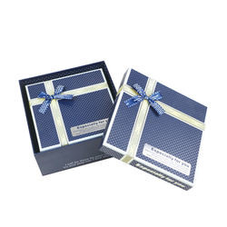 Buy cheap Cardboard Luxury Cosmetics Packaging Box Texture Paper for Perfume from wholesalers