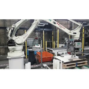 Buy cheap 4 Axis Payload 300kg Reach 3255mm Kawasaki CP300L Palletizing Robot With Guide Rails And Manipulator from wholesalers