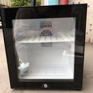 No Pollution No Noise Hotel Mini Bars Electronic Mini Refrigerator For Guest Room