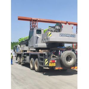 2023 Model Zoomlion Mobile Crane ZTC500H562 Max Lifting Capacity