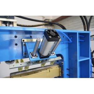 Buy cheap 2.3KW 30MPa 0.5-1.0MPa PLC Controlled Kitchen Sink Machine for High Precision Joint and Angle Pressing from wholesalers