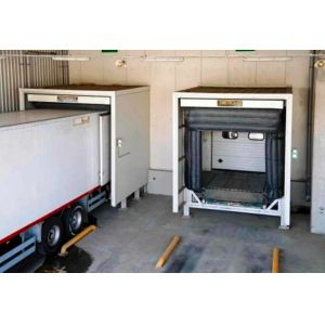 Weatherproof Loading Dock Shelters For Pvc Warehouse Sponge Seal