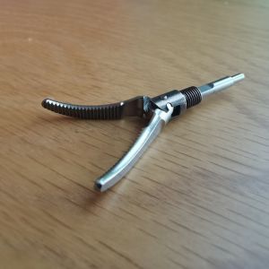 Buy cheap Green Purple Yellow Laparoscopic Surgical Instruments Forceps Parts with Customized Logo from wholesalers