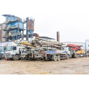 Buy cheap 2017 Construction Machine Zoomlion 47m Concrete Pump Truck with Cylinder Type Structure from wholesalers
