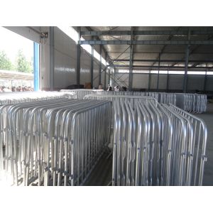 powder coated steel crowd control barrier