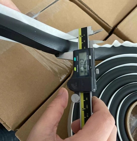 Quality ODM Mastic Sealing Strip Waterseal Mastic Tape 25mmX25mm for sale